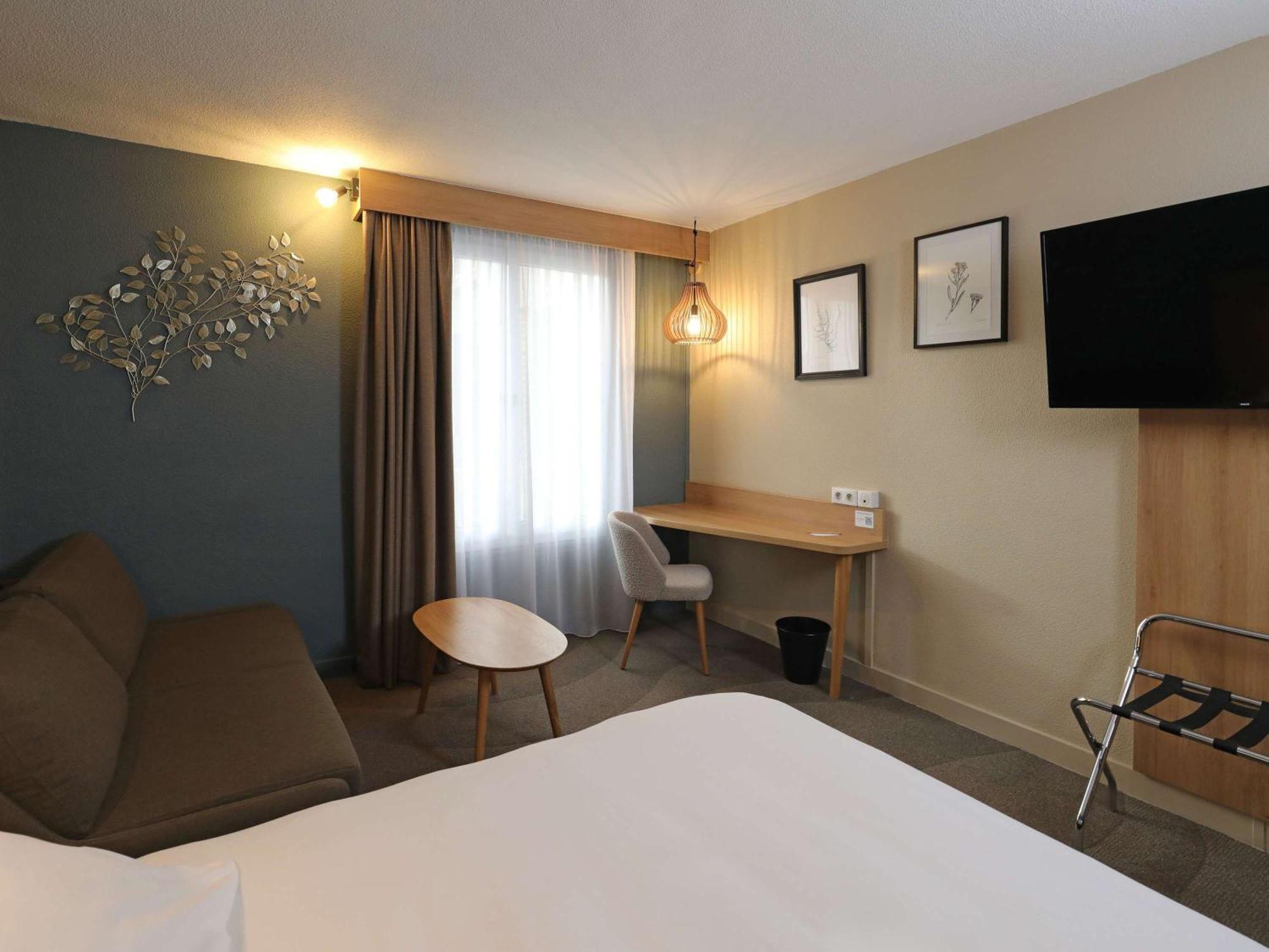 Mercure Abbeville Centre - Porte De La Baie De Somme Ngoại thất bức ảnh
